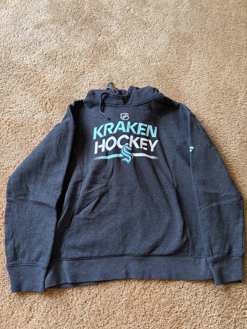 Fanatics Youth Black Seattle Kraken Hockey Pullover Hoodie with Teal Accents
